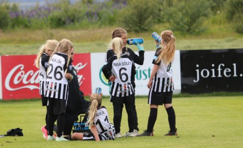 Hnátumót á Akureyri