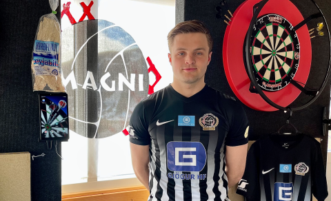 Kristófer mættur á víkina