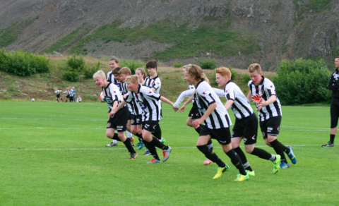 Foreldrafundur á þriðjudag